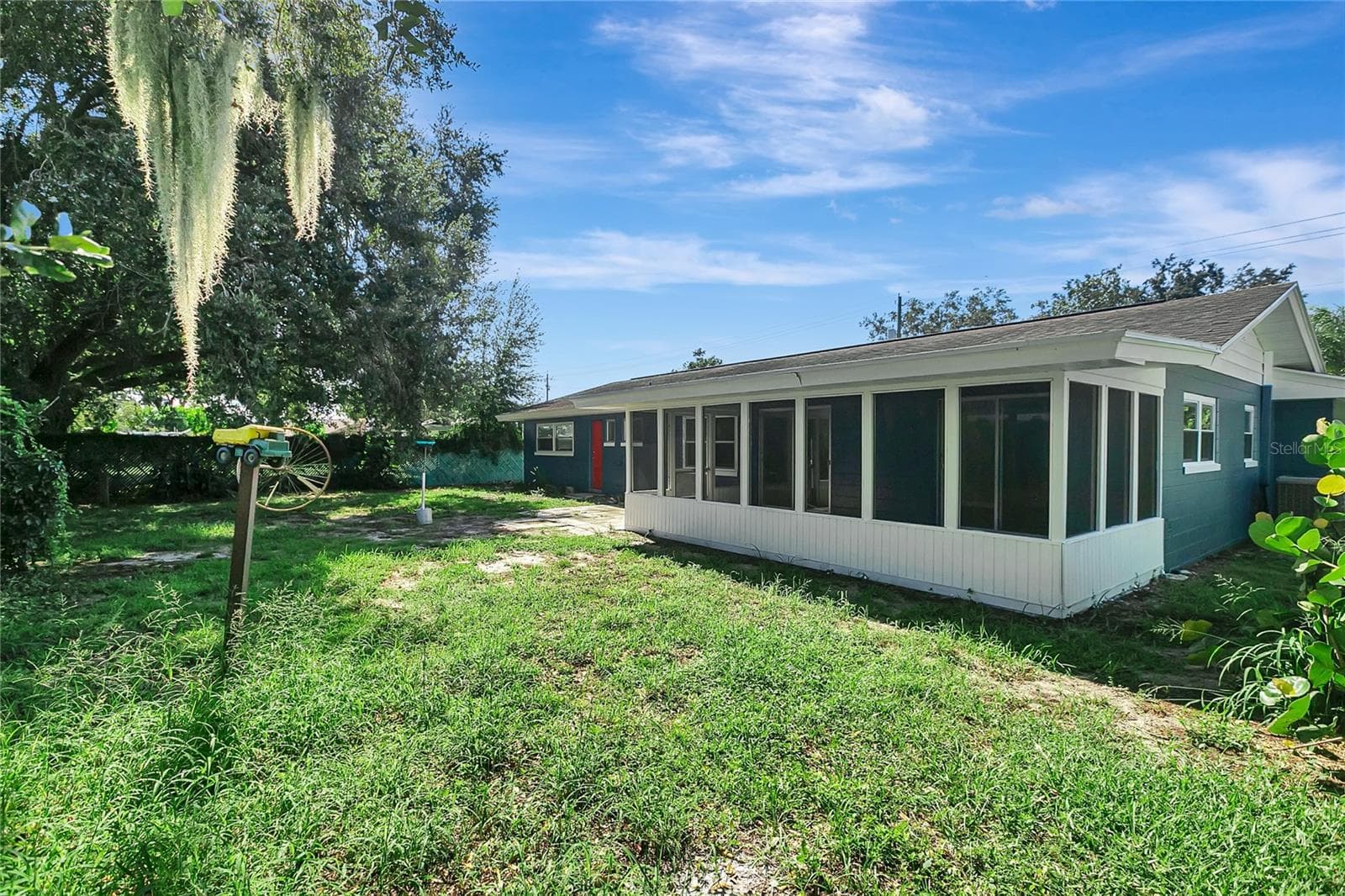 Single Family Residence at 420 HILLCREST DR SE, WINTER HAVEN, photo 40 of 42