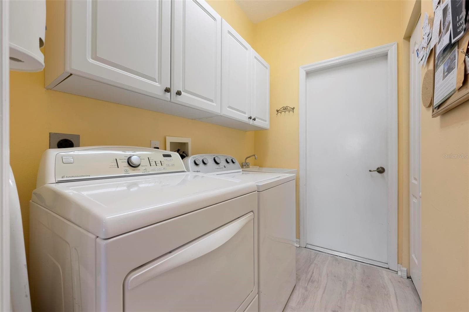 Single Family Residence at 5151 PINE SHADOW LN, NORTH PORT, photo 10 of 43