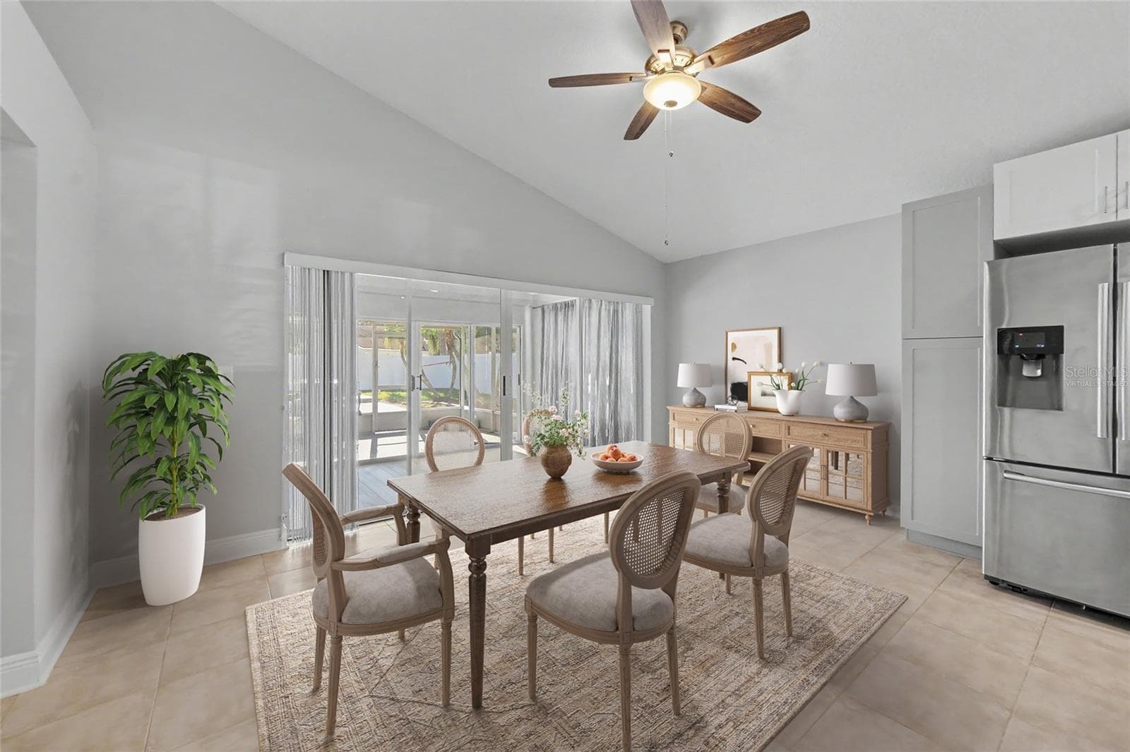 Virtually Staged - 6241 CRICKETHOLLOW DR, RIVERVIEW