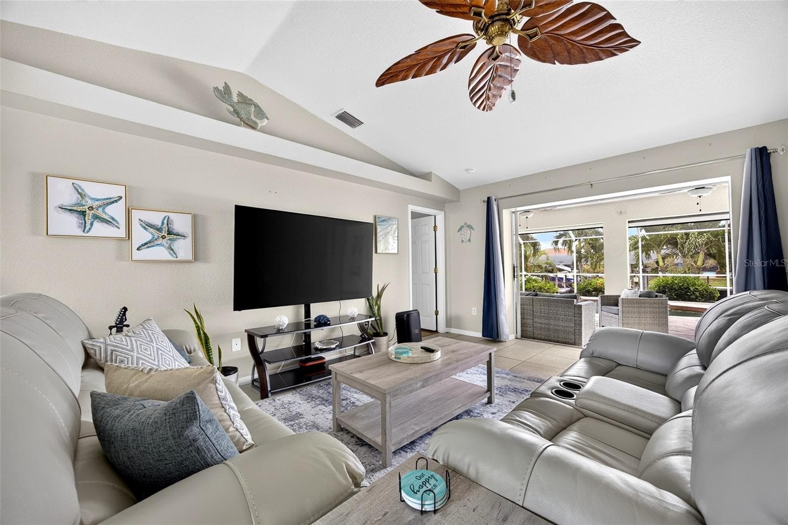 Single Family Residence at 19245 PALMDALE CT, PORT CHARLOTTE, photo 7 of 56