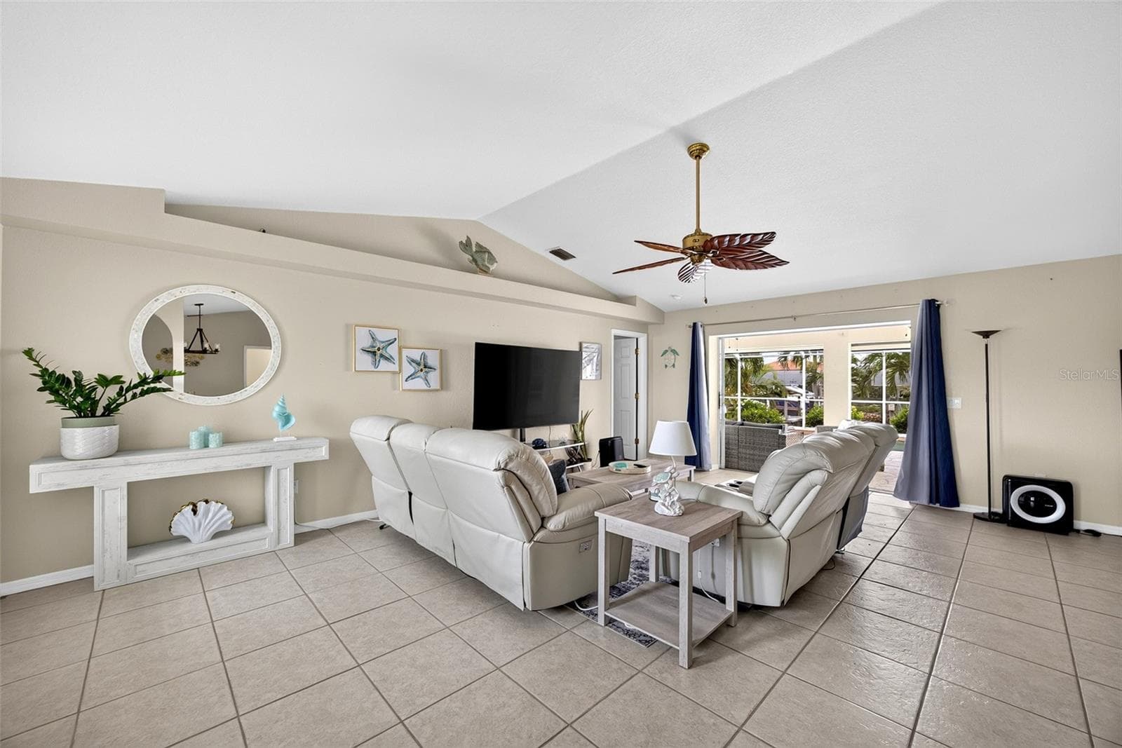 Single Family Residence at 19245 PALMDALE CT, PORT CHARLOTTE, photo 10 of 56