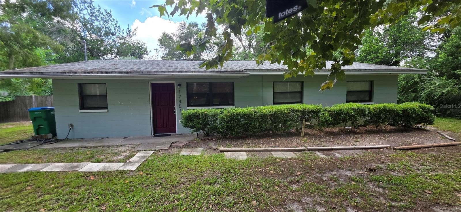 17451 SOUTHSIDE CT