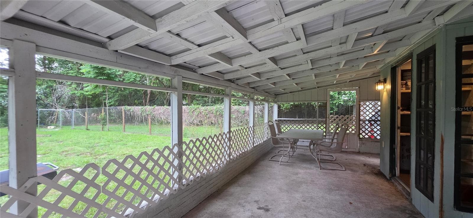 Single Family Residence at 17451 SOUTHSIDE CT, HIGH SPRINGS, photo 15 of 19