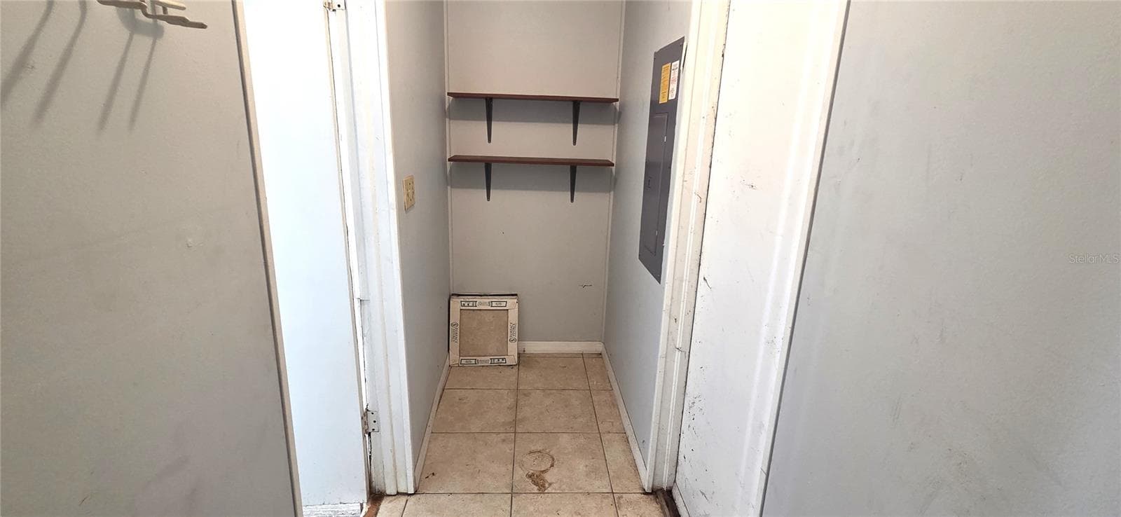 Storage Room off Office - 1921 SYLVESTER RD, LAKELAND