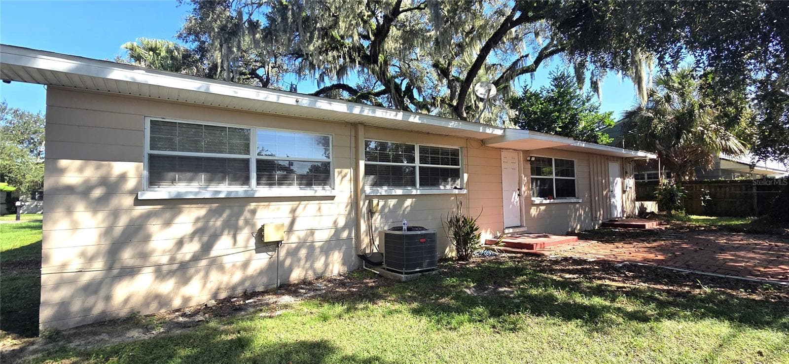 Rear of house - 1921 SYLVESTER RD, LAKELAND