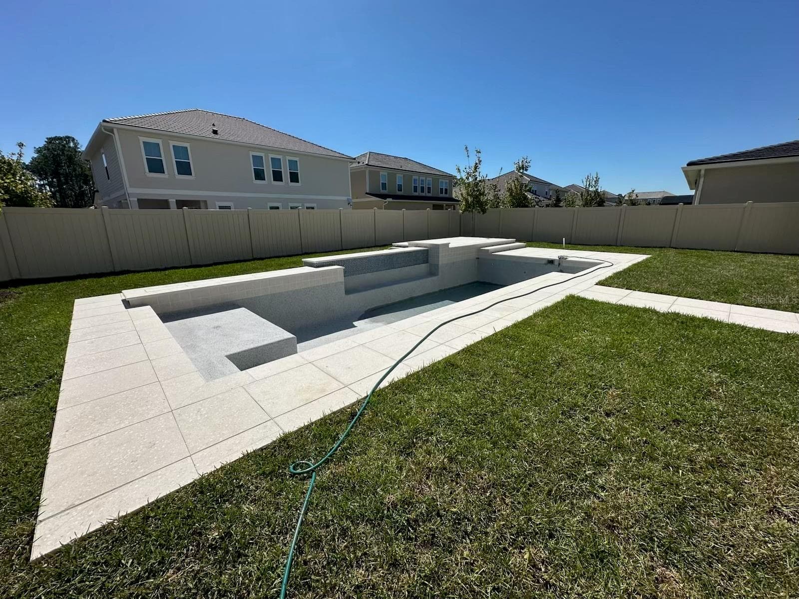 Single Family Residence at 14274 CREST PALM AVE, WINDERMERE, photo 2 of 38