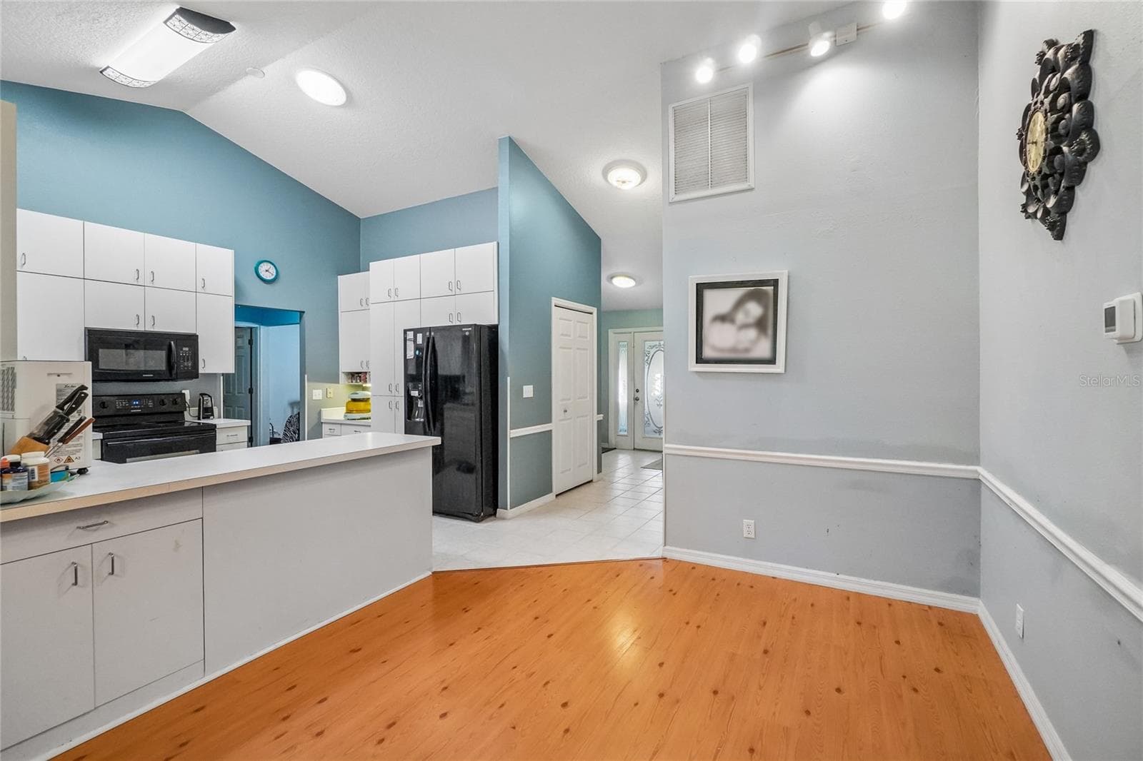 Dinning room - 6074 BEECHWOOD DR, DADE CITY