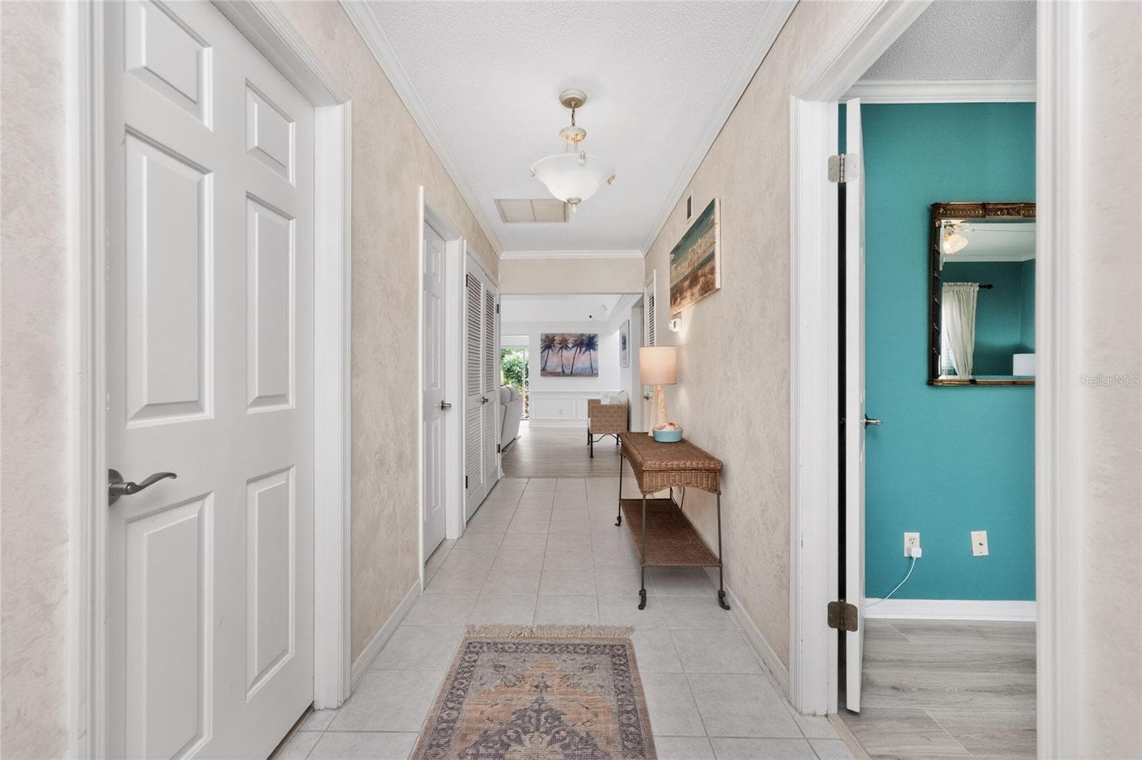 Single Family Residence at 4 CURACAO CIR #40, ENGLEWOOD, photo 8 of 59