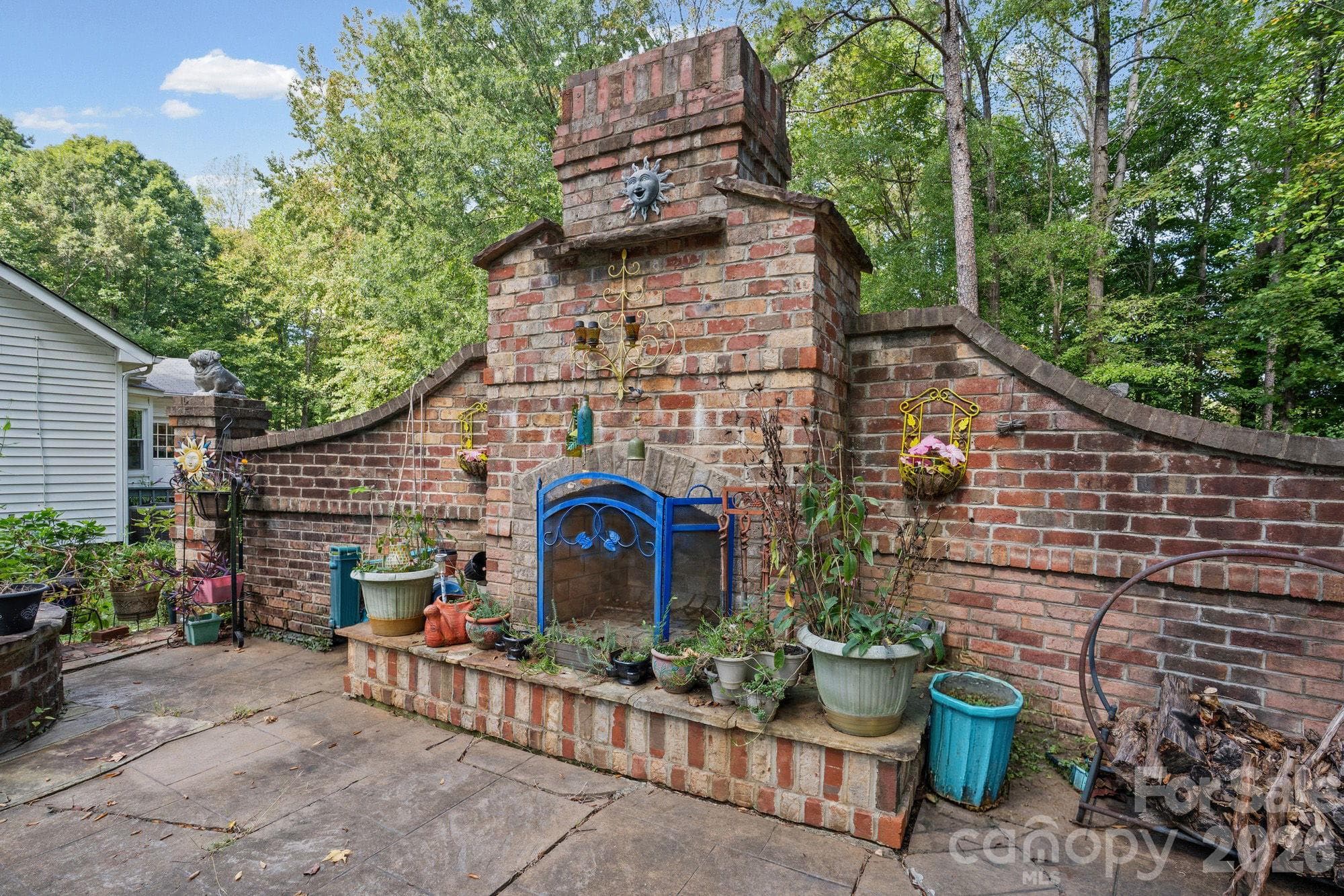Single Family Residence at 11210 Walking Horse Lane, Charlotte, photo 4 of 29