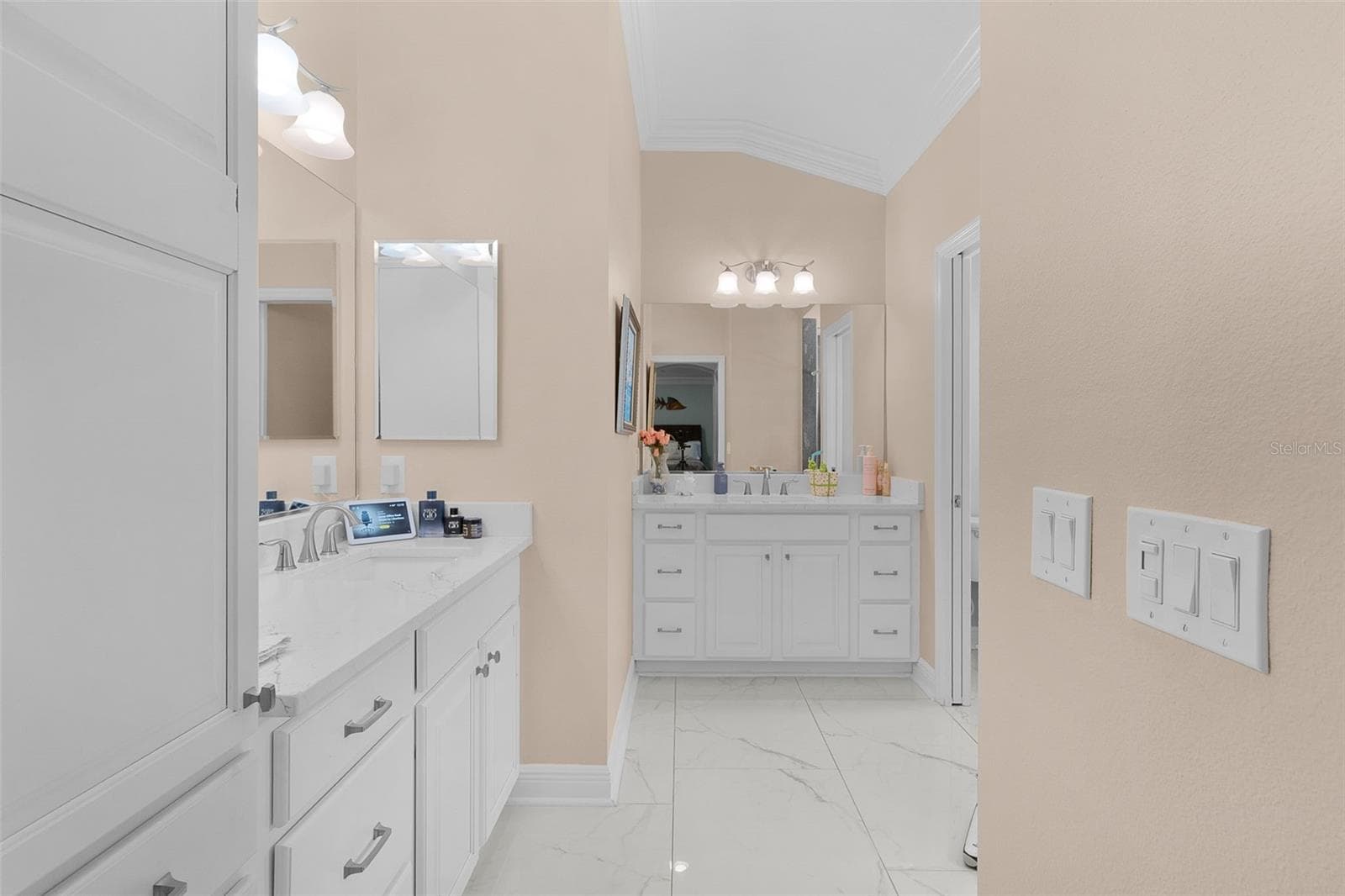 Single Family Residence at 3720 VINELAND AVE, THE VILLAGES, photo 40 of 96