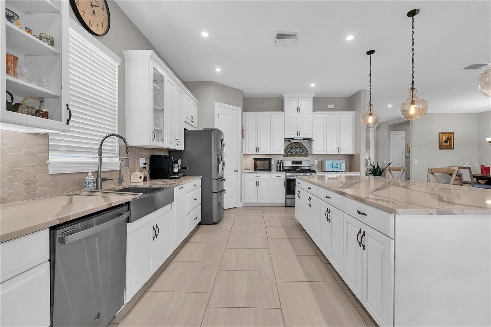 Single Family Residence at 11149 EGERIA DR, ODESSA, photo 19 of 65