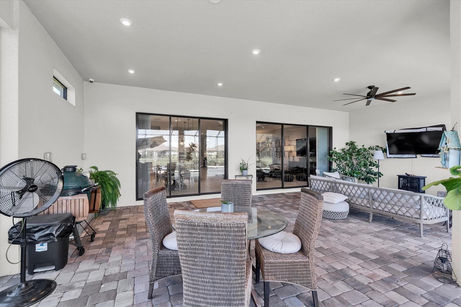Single Family Residence at 11149 EGERIA DR, ODESSA, photo 35 of 65