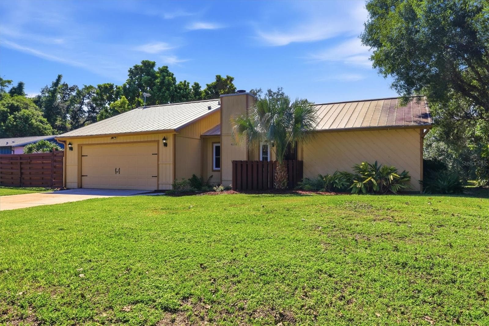 Single Family Residence at 4006 75TH TER E, SARASOTA, photo 2 of 49