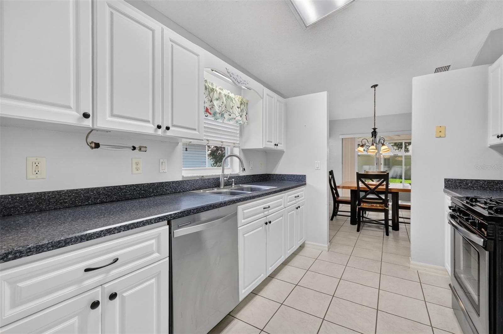Single Family Residence at 6355 BERKSHIRE PASS, LEESBURG, photo 20 of 66