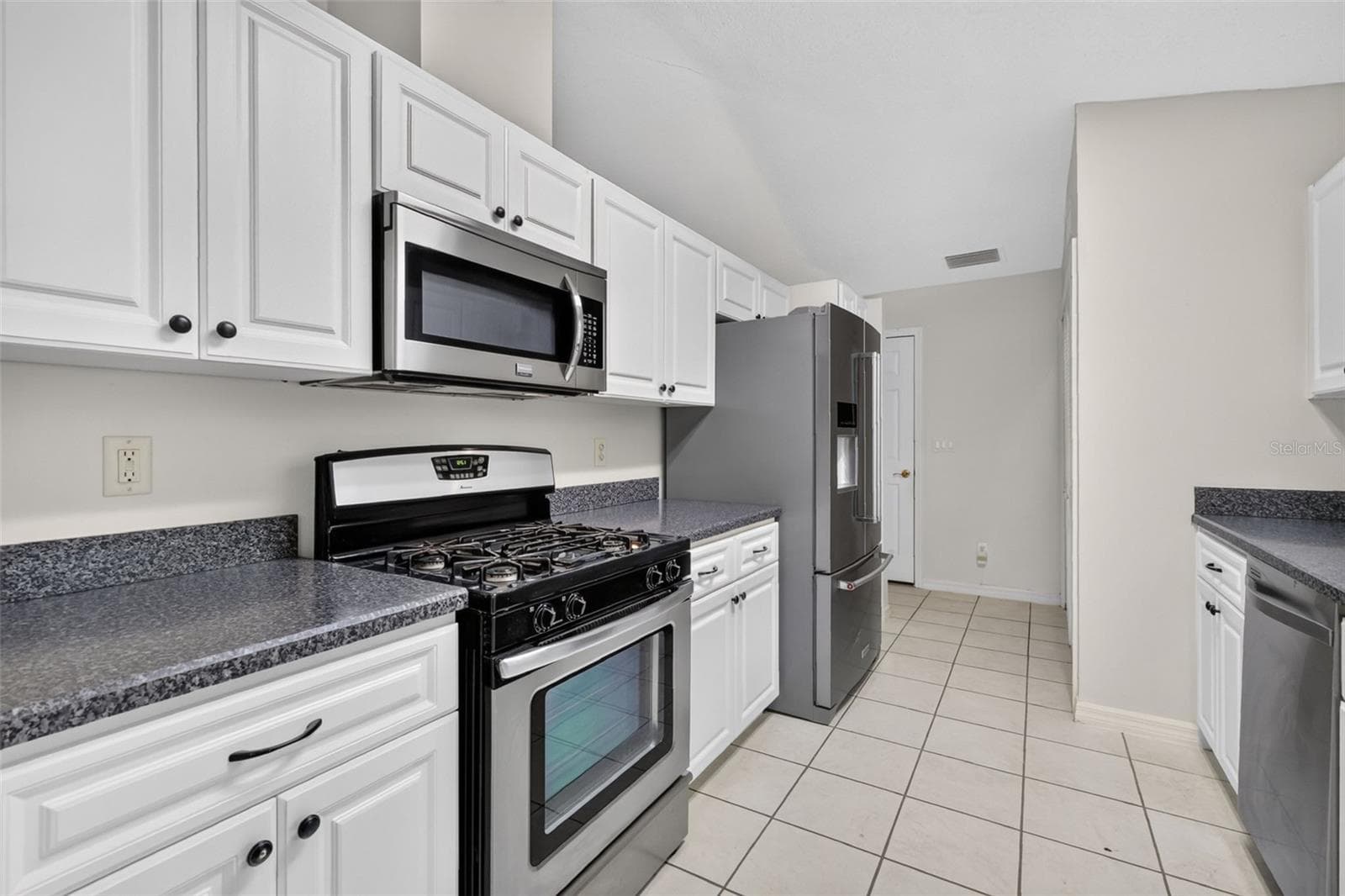 Single Family Residence at 6355 BERKSHIRE PASS, LEESBURG, photo 22 of 66