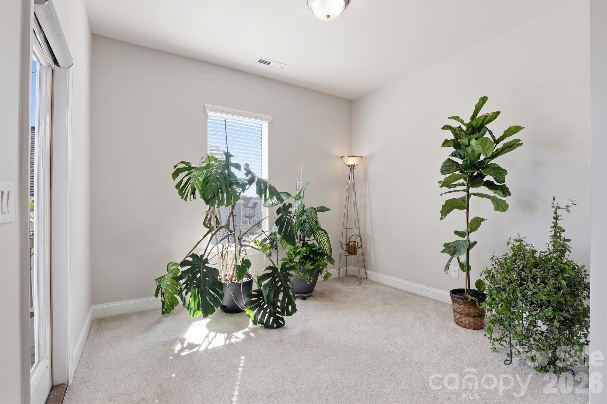 Single Family Residence at 9104 Gladden Hill Lane, Pineville, photo 16 of 48