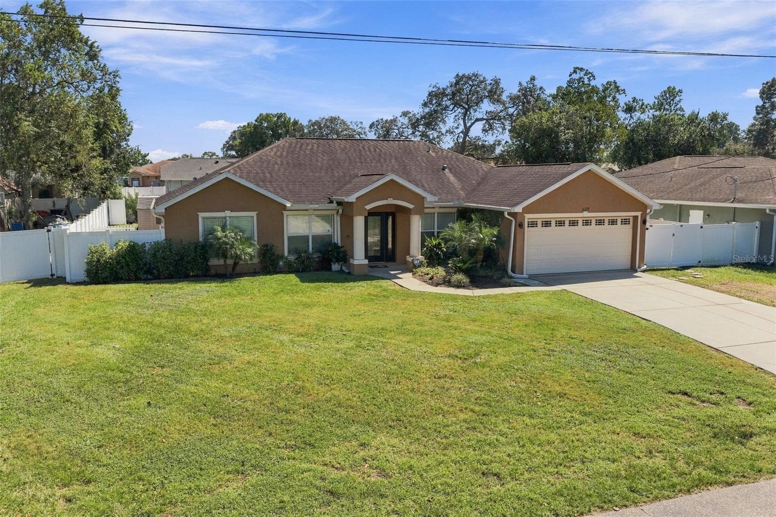 Single Family Residence at 13338 LA CASITA AVE, SPRING HILL, photo 53 of 72