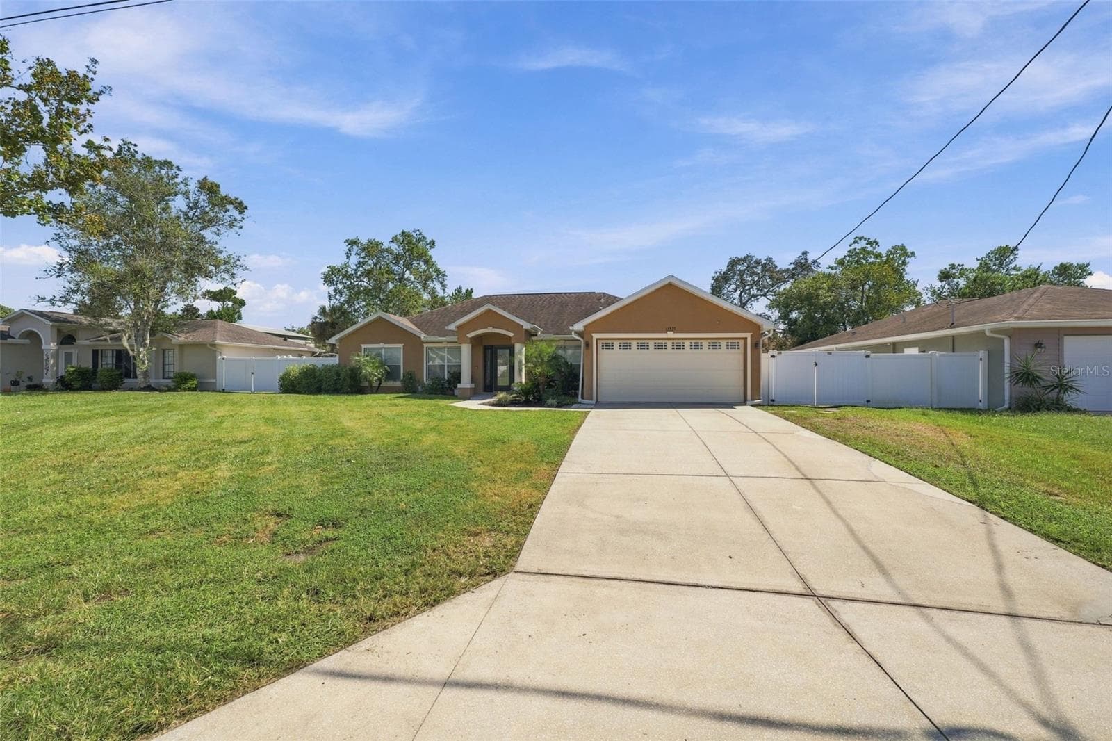 Single Family Residence at 13338 LA CASITA AVE, SPRING HILL, photo 55 of 72