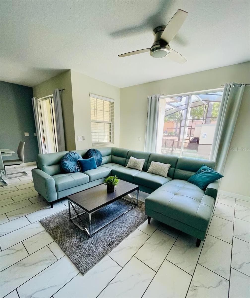 Townhouse at 5017 WINDERMERE AVE, KISSIMMEE, photo 4 of 27