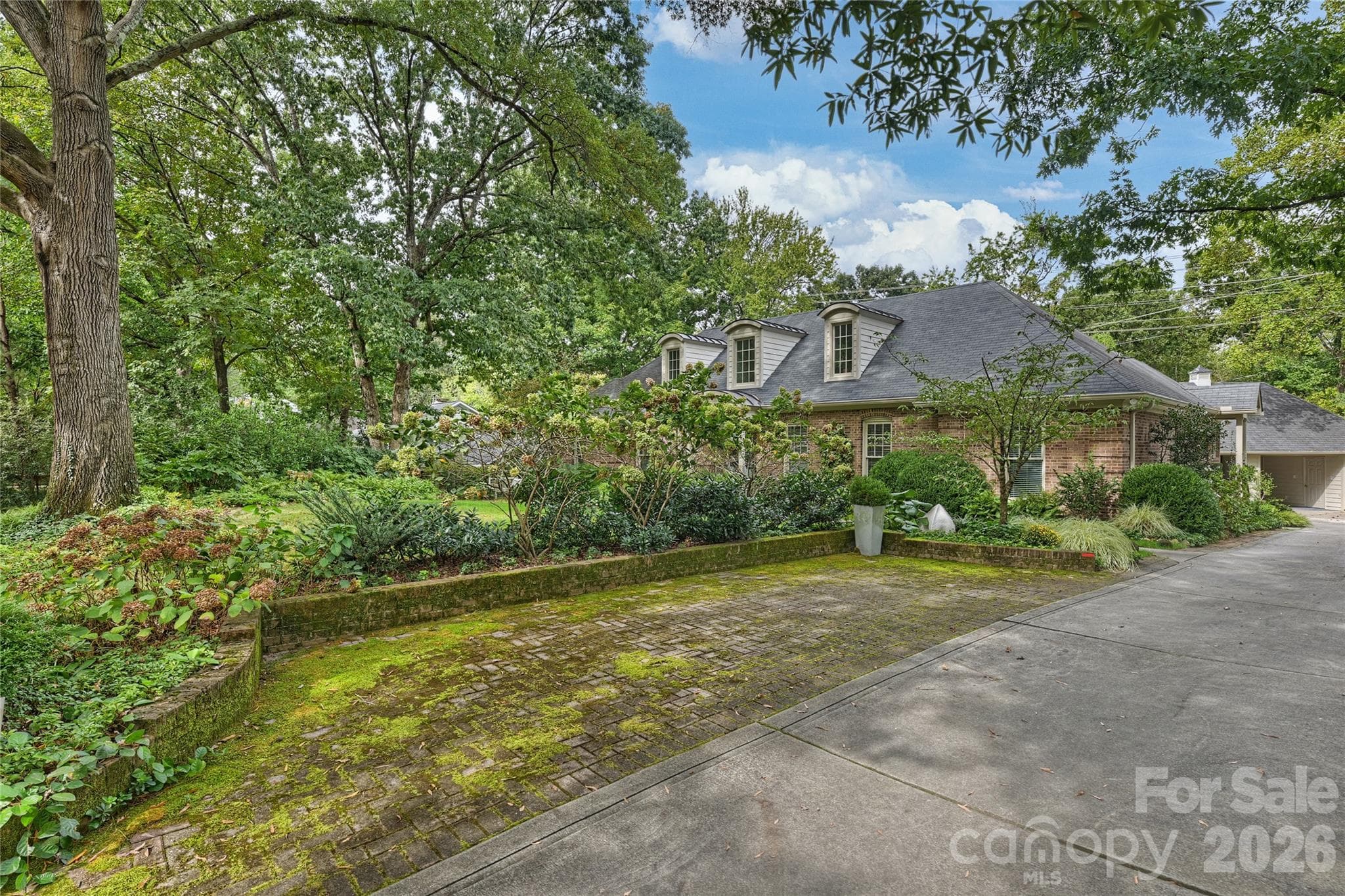 Single Family Residence at 3632 Chevington Road, Charlotte, photo 3 of 48