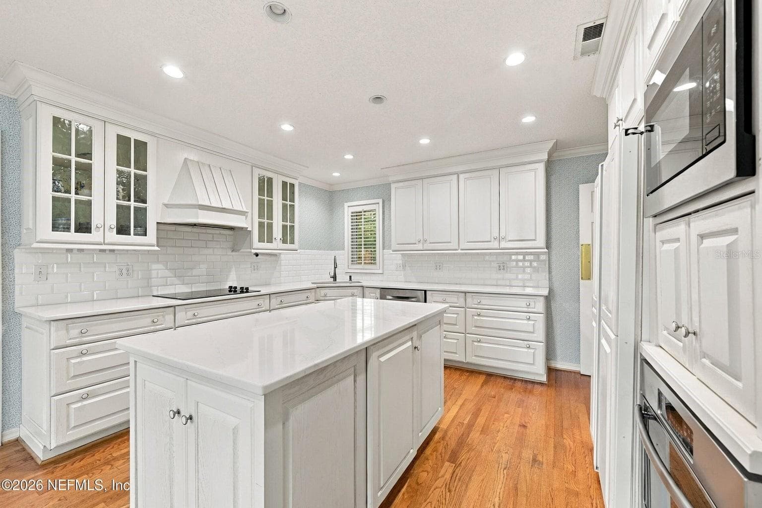 Huge kitchen - VENETIA SEC 03, JACKSONVILLE
