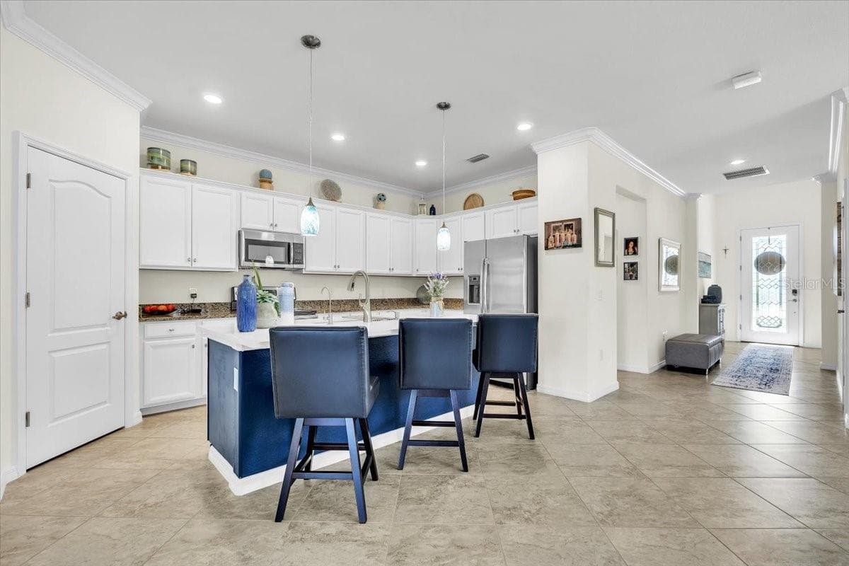 Single Family Residence at 11914 SILVER COBBLESTONE WAY, FORT MYERS, photo 12 of 51