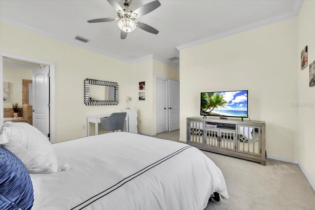 Single Family Residence at 11914 SILVER COBBLESTONE WAY, FORT MYERS, photo 18 of 51