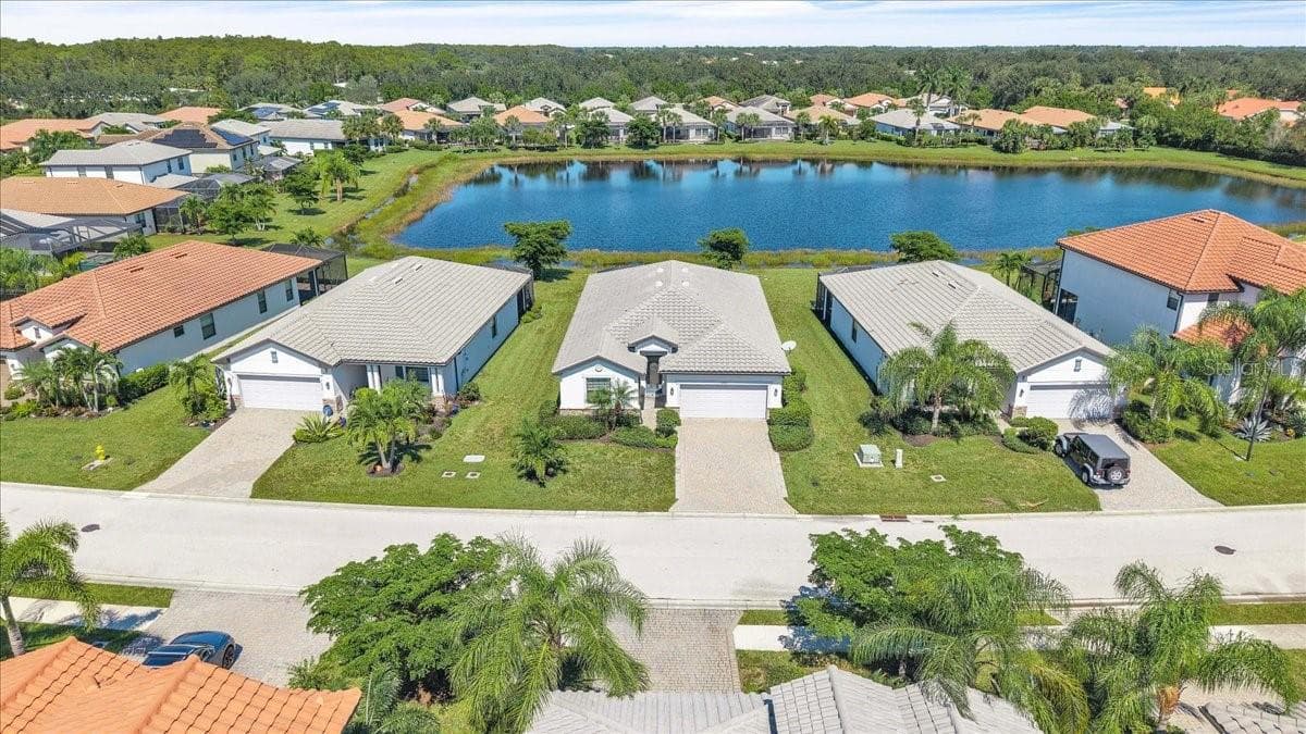 Single Family Residence at 11914 SILVER COBBLESTONE WAY, FORT MYERS, photo 41 of 51