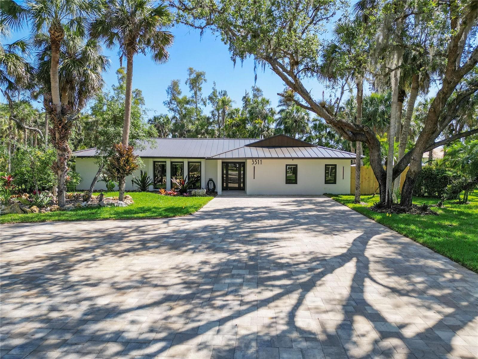 Single Family Residence at 3511 HERITAGE LN, FORT MYERS, photo 3 of 53