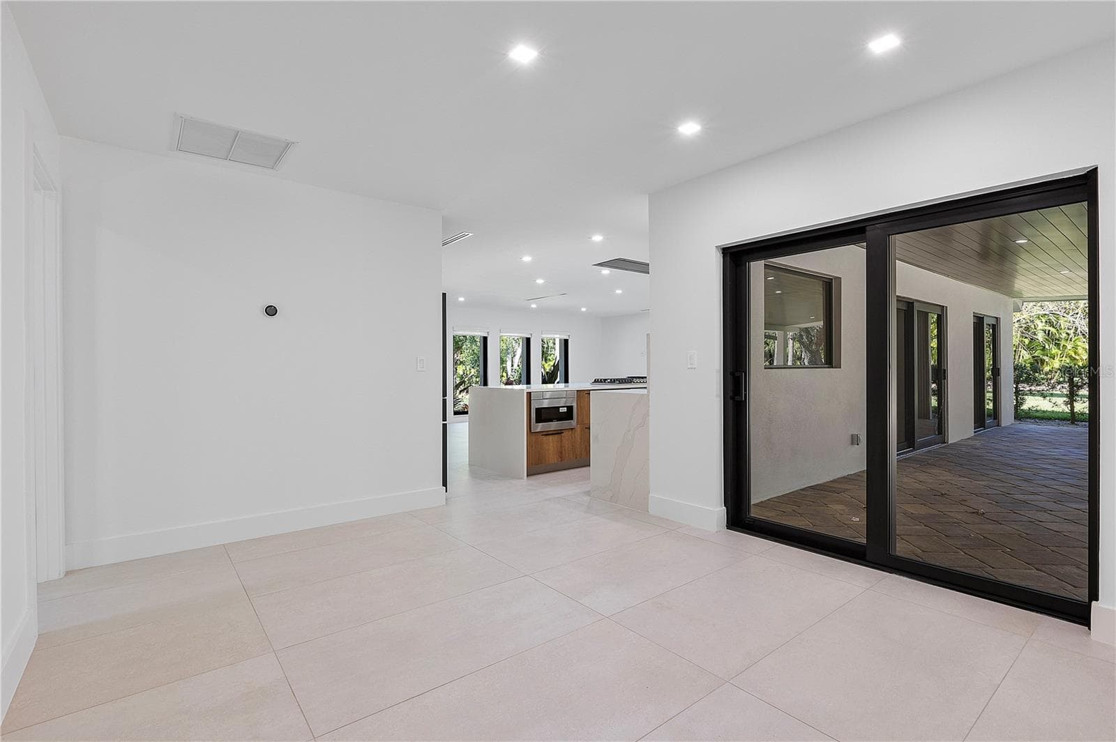 Single Family Residence at 3511 HERITAGE LN, FORT MYERS, photo 25 of 53