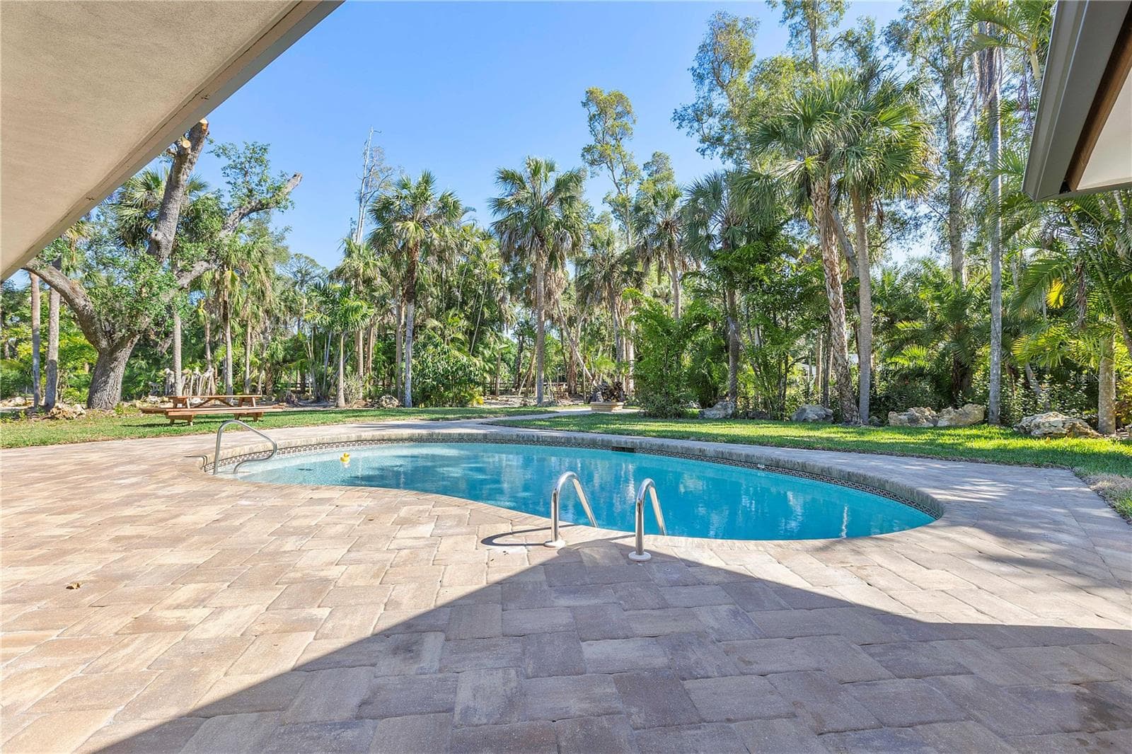 Single Family Residence at 3511 HERITAGE LN, FORT MYERS, photo 34 of 53