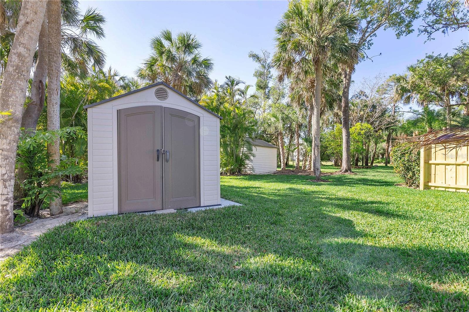 Single Family Residence at 3511 HERITAGE LN, FORT MYERS, photo 40 of 53