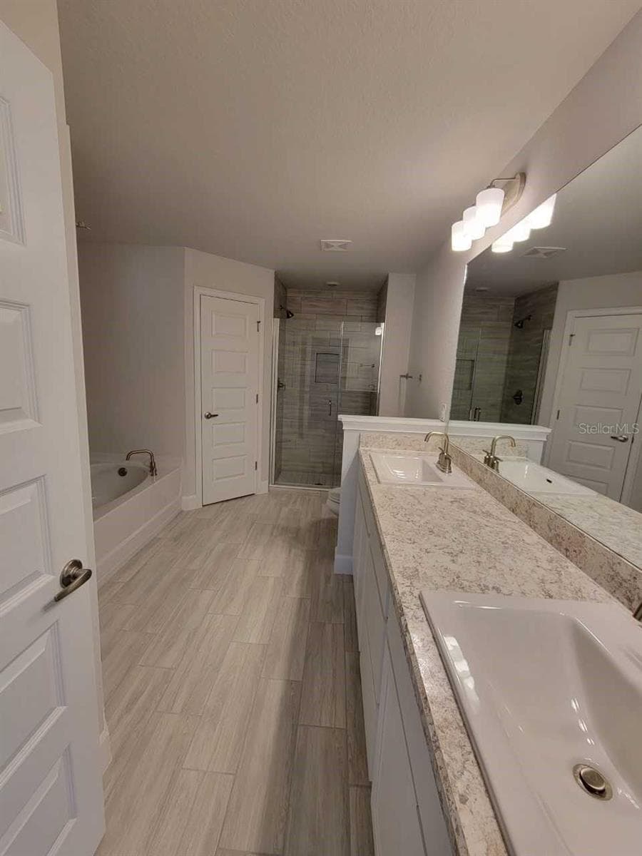 Picture of similar home for illustrative purposes only. Colors and features will vary! - 7181 SW 132ND AVE, OCALA