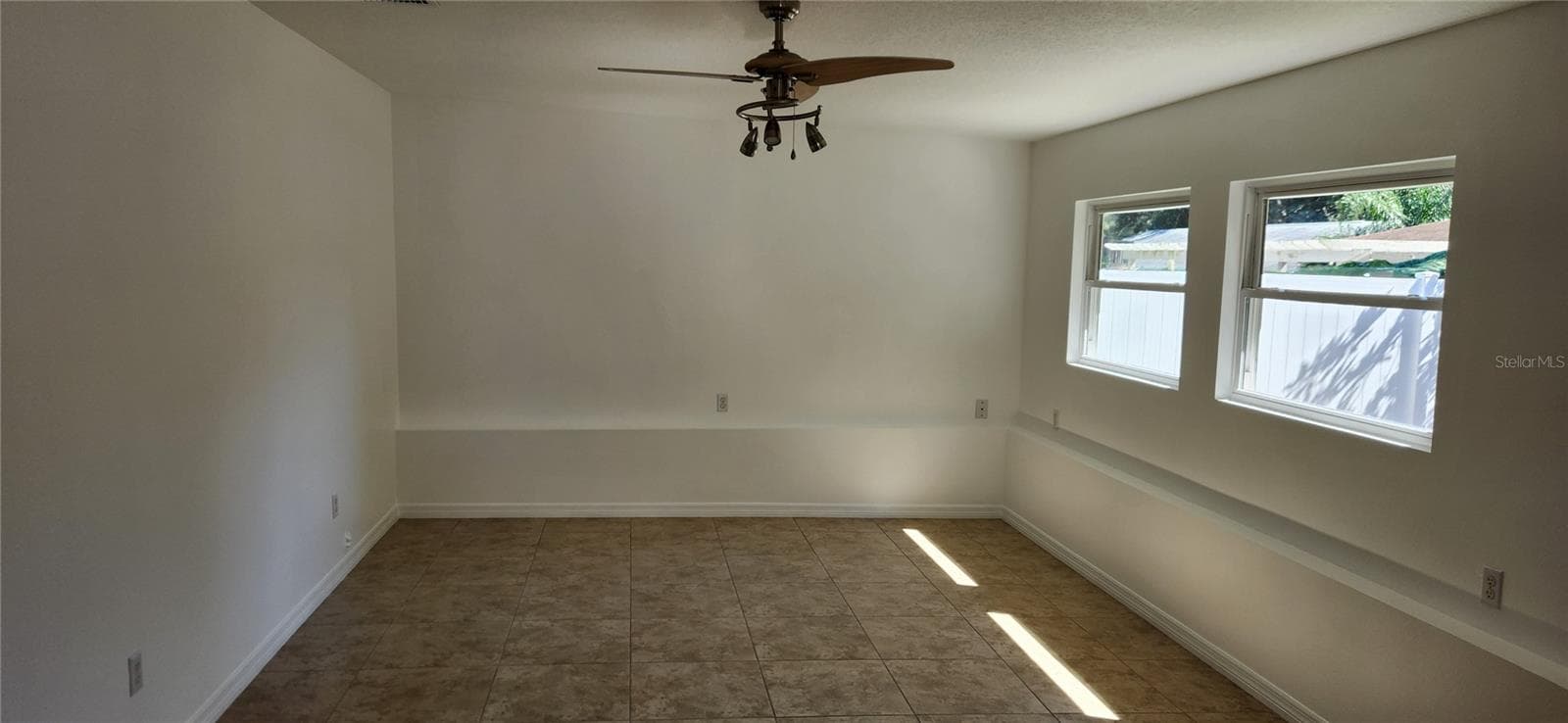 Florida Room - 356 CROTON DR, MAITLAND