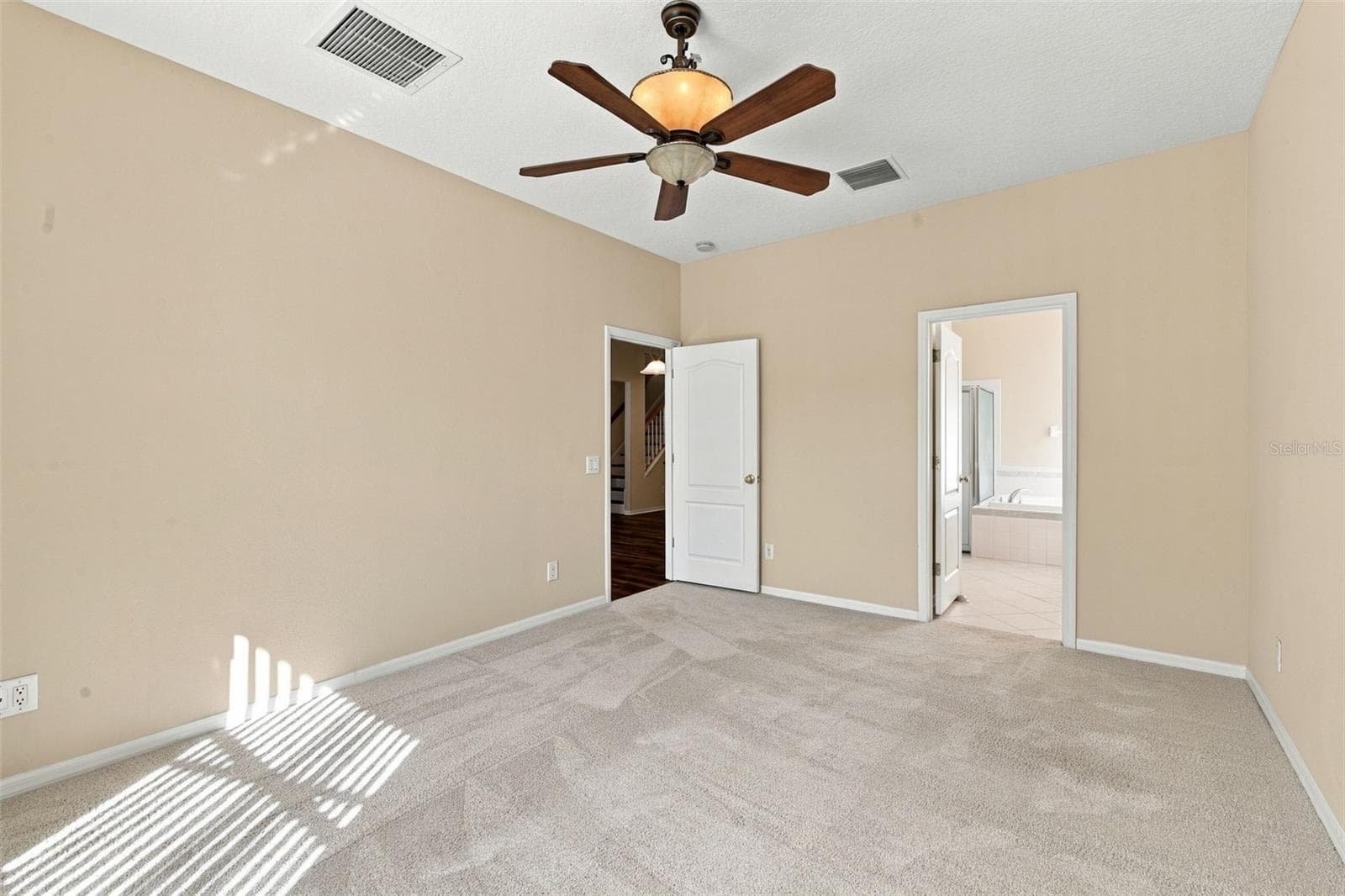 Single Family Residence at 18852 NARIMORE DR, LAND O LAKES, photo 25 of 50