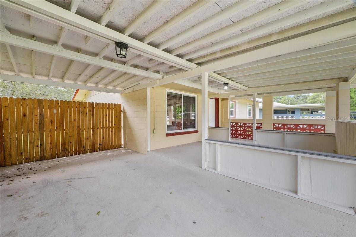 Single Family Residence at 2601 STATE ST, PALATKA, photo 4 of 31