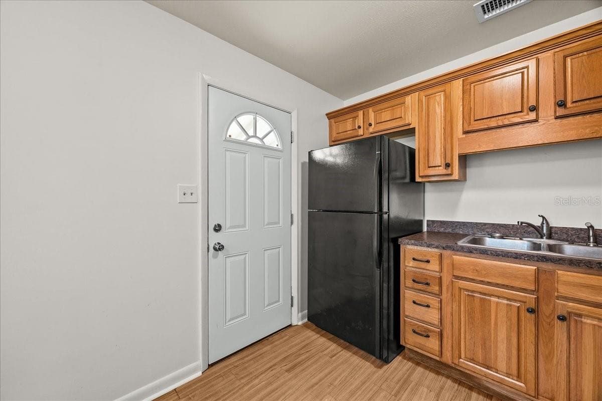 Single Family Residence at 2601 STATE ST, PALATKA, photo 10 of 31