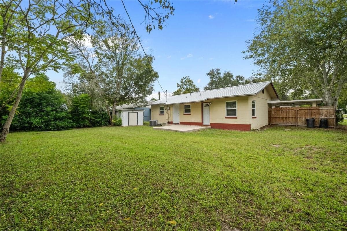 Single Family Residence at 2601 STATE ST, PALATKA, photo 19 of 31