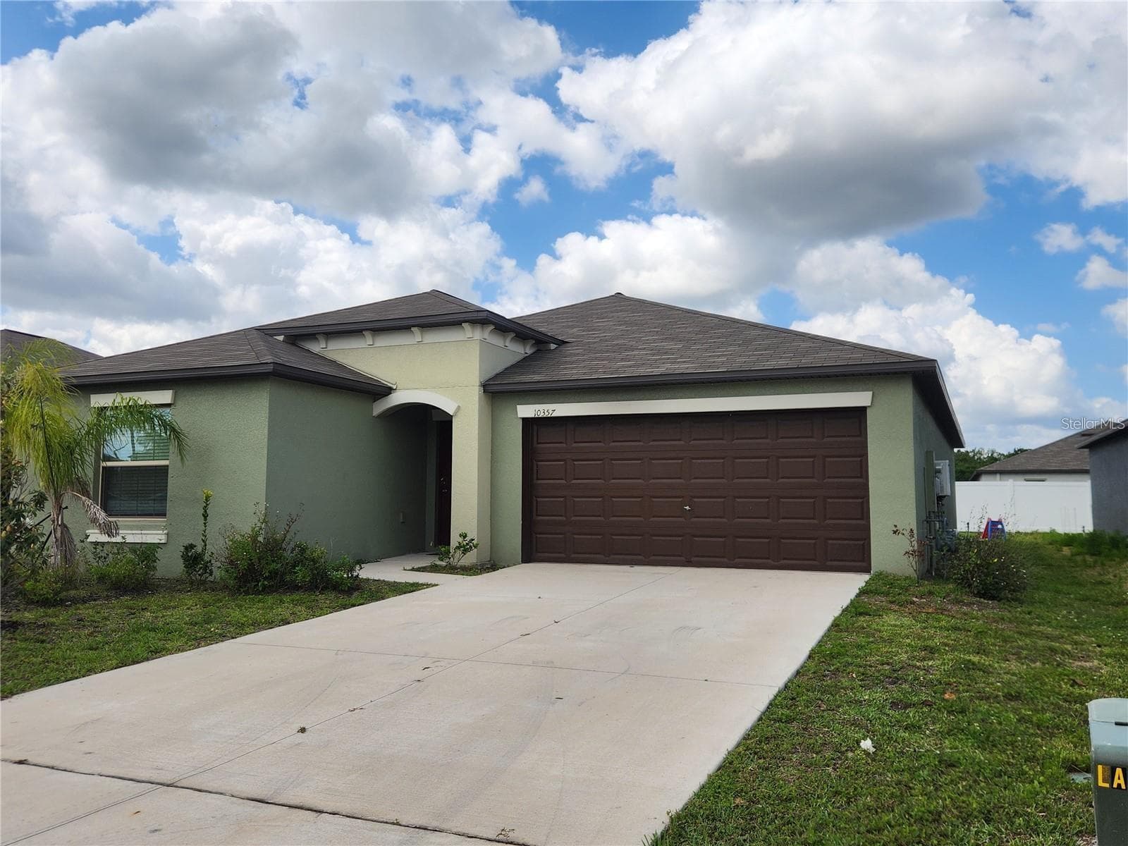 10357 SCARLET SKIMMER DR