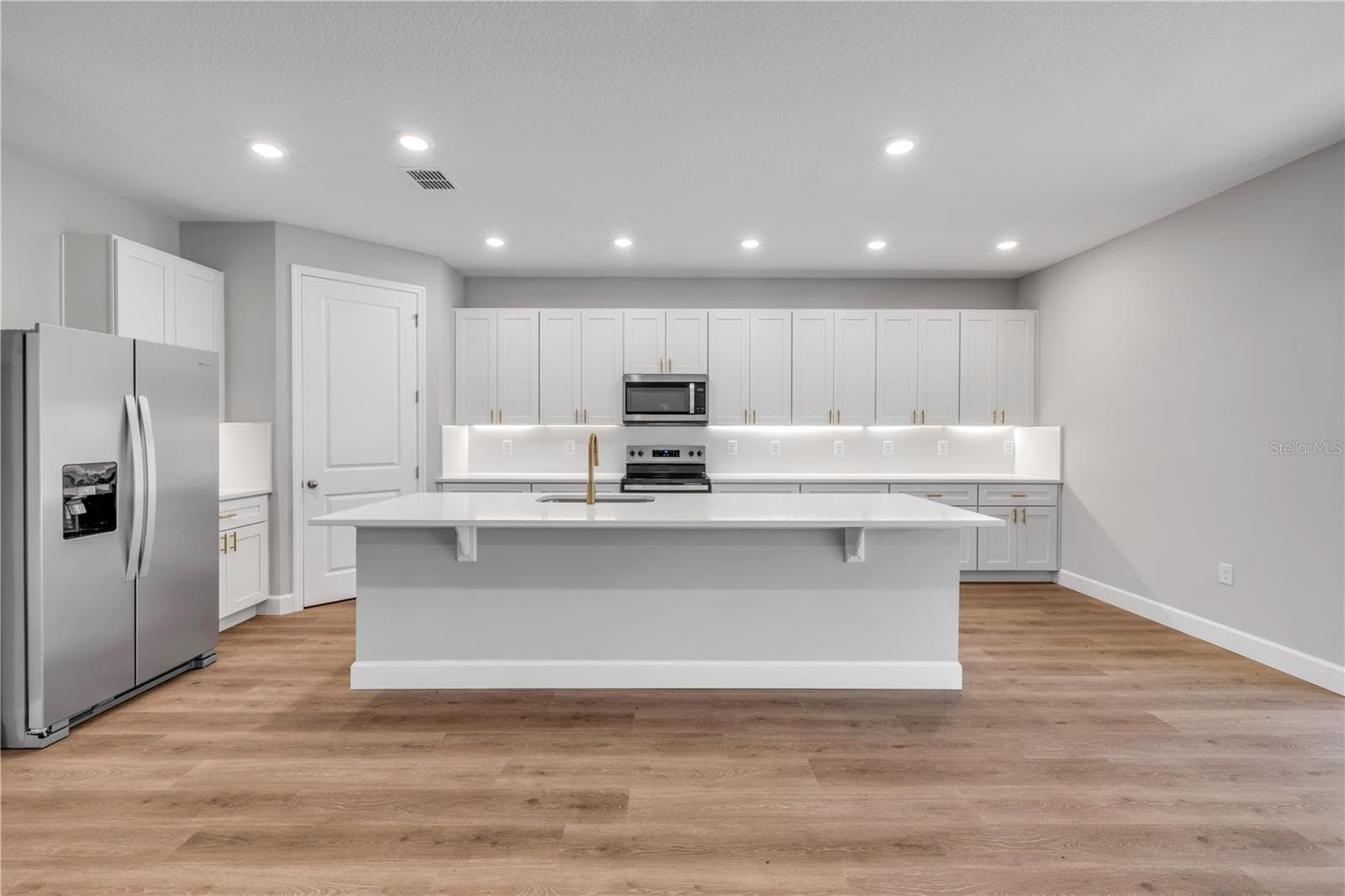Single Family Residence at 188 PERSIMMON DR, PALM COAST, photo 11 of 42