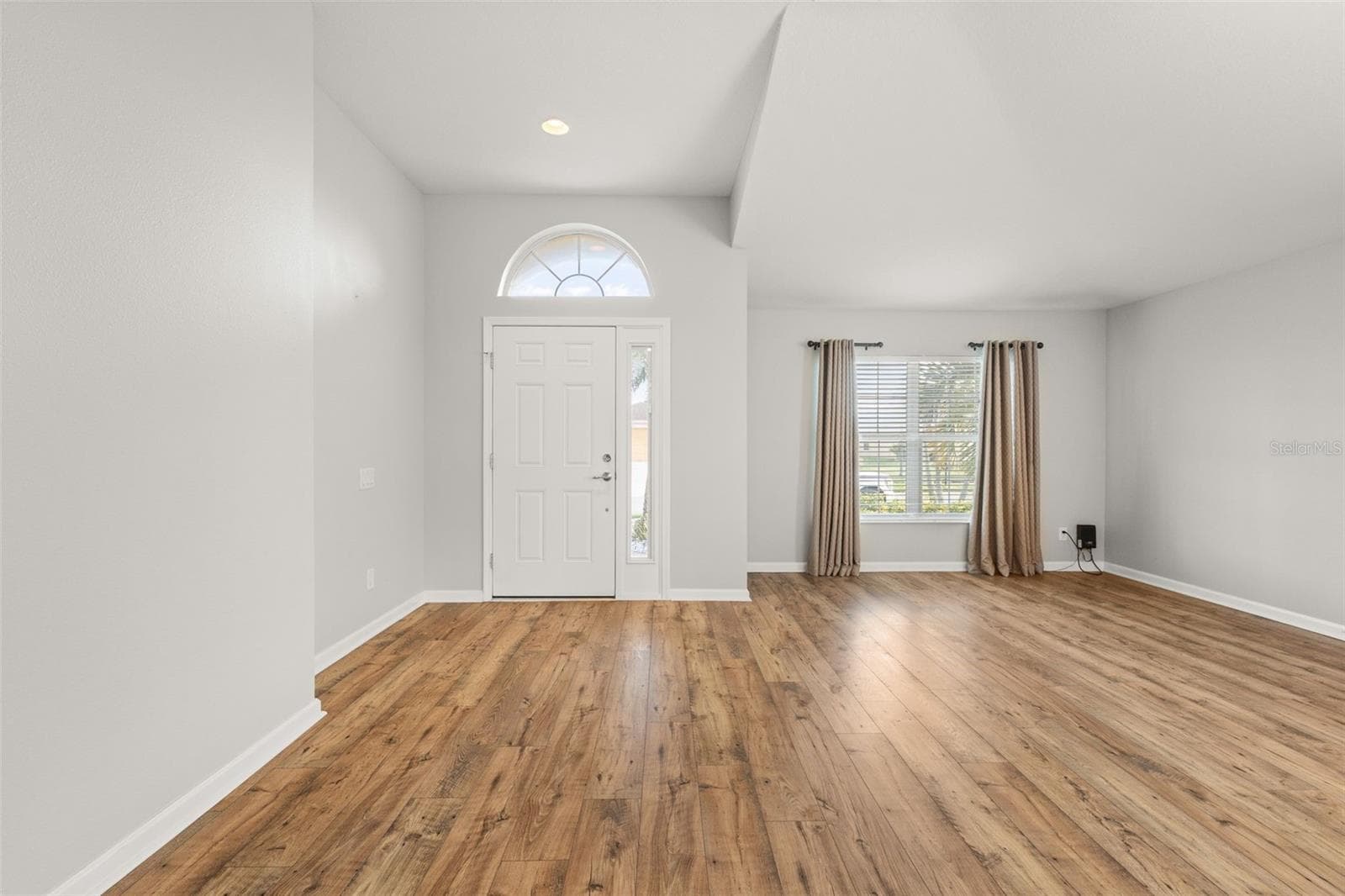 Entry / Dining Room - 5902 106TH TER E, PARRISH