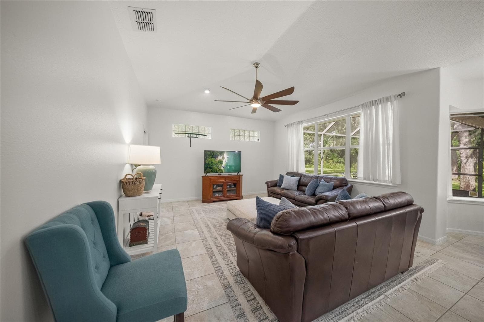 Single Family Residence at 4749 ACORN CIR, SARASOTA, photo 18 of 49