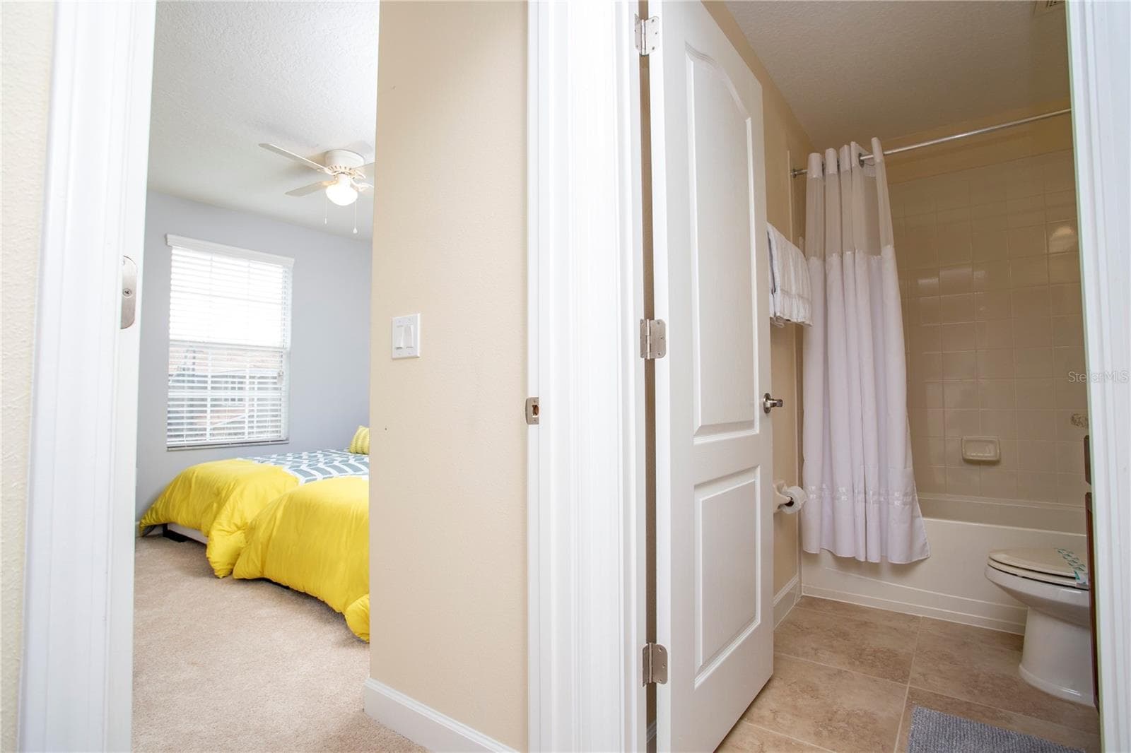 Single Family Residence at 2928 BUCCANEER PALM RD, KISSIMMEE, photo 6 of 100