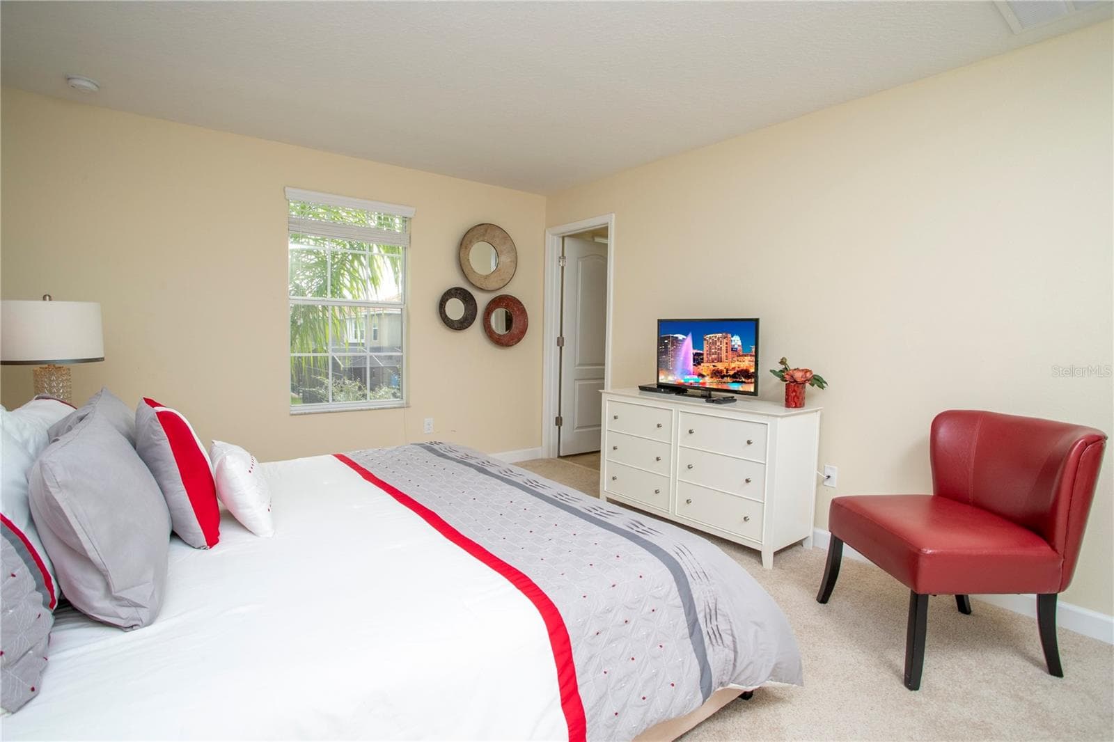 Single Family Residence at 2928 BUCCANEER PALM RD, KISSIMMEE, photo 16 of 100