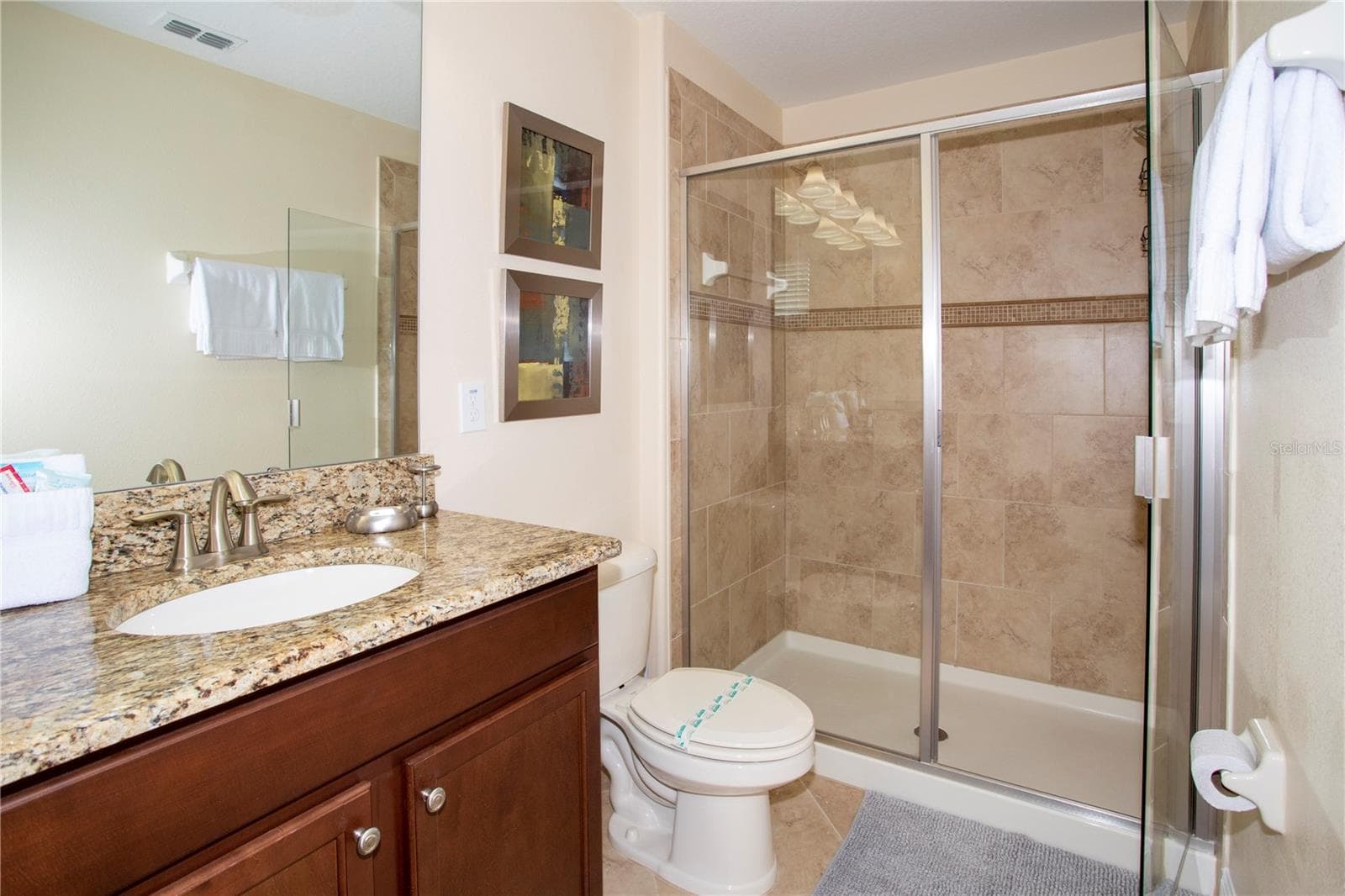 Single Family Residence at 2928 BUCCANEER PALM RD, KISSIMMEE, photo 19 of 100