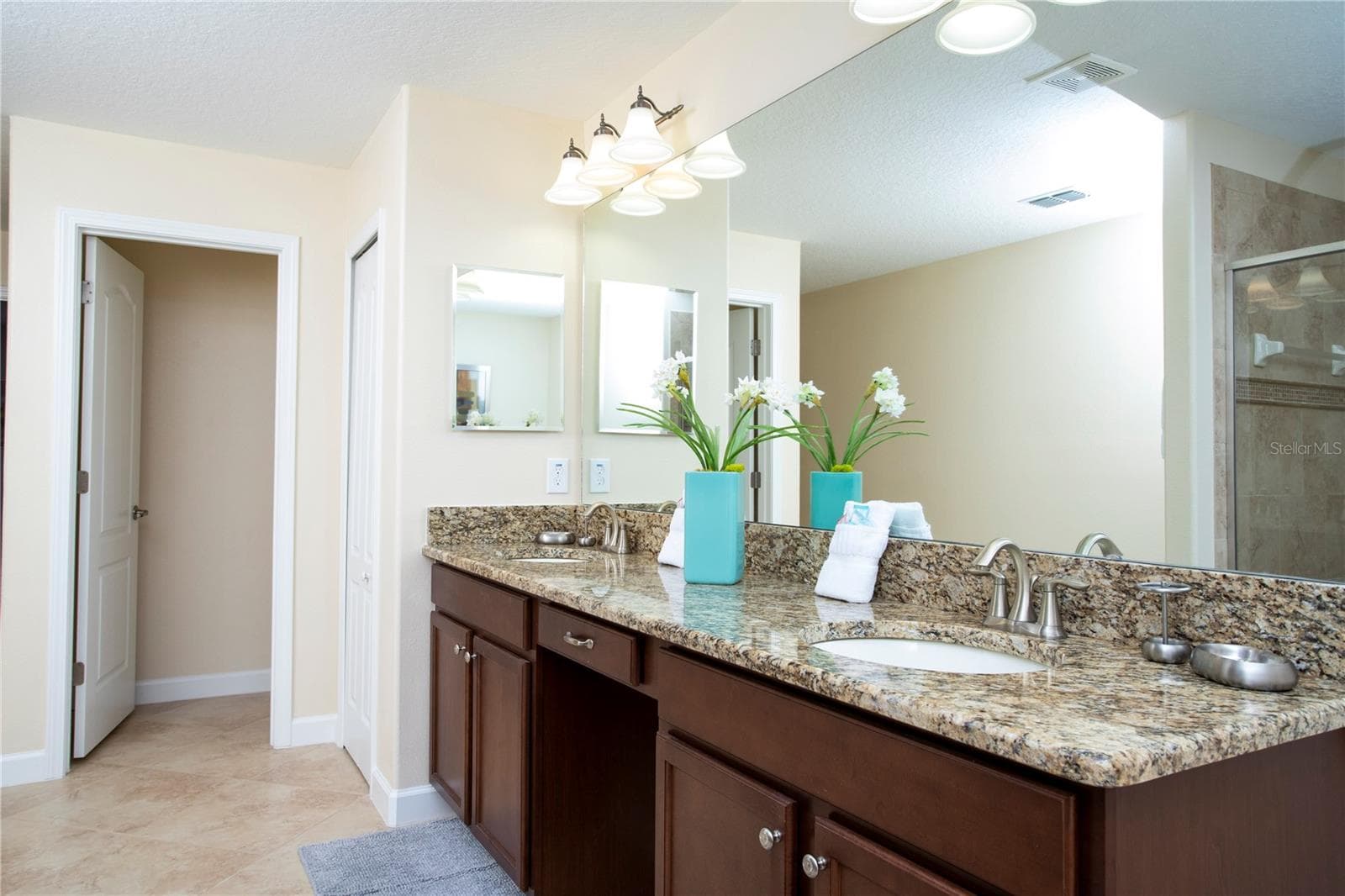Single Family Residence at 2928 BUCCANEER PALM RD, KISSIMMEE, photo 30 of 100