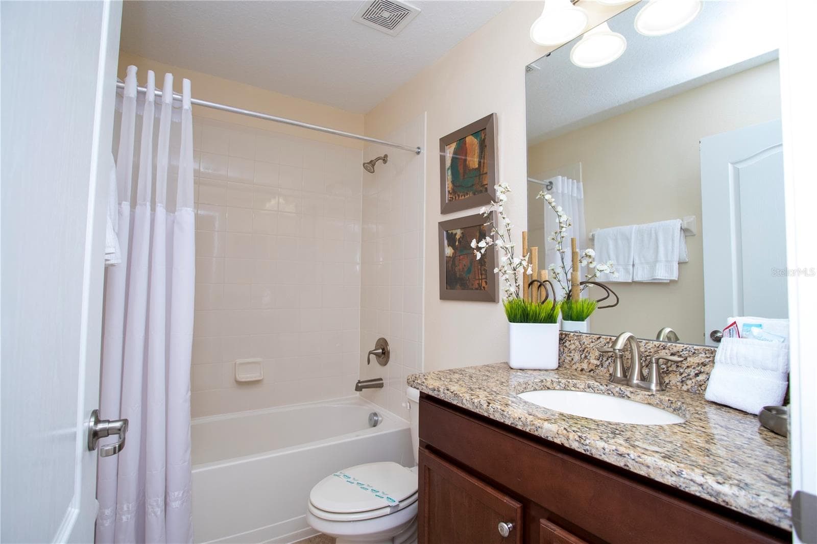 Single Family Residence at 2928 BUCCANEER PALM RD, KISSIMMEE, photo 38 of 100