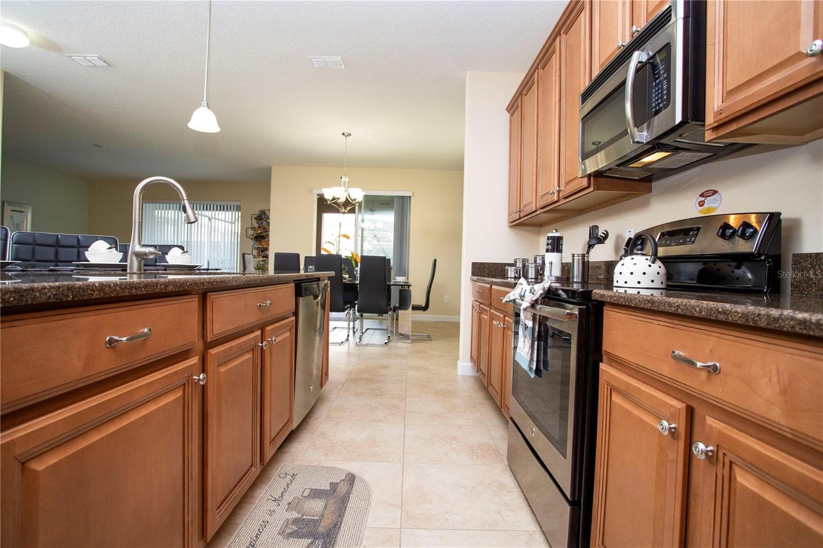 Single Family Residence at 2928 BUCCANEER PALM RD, KISSIMMEE, photo 60 of 100