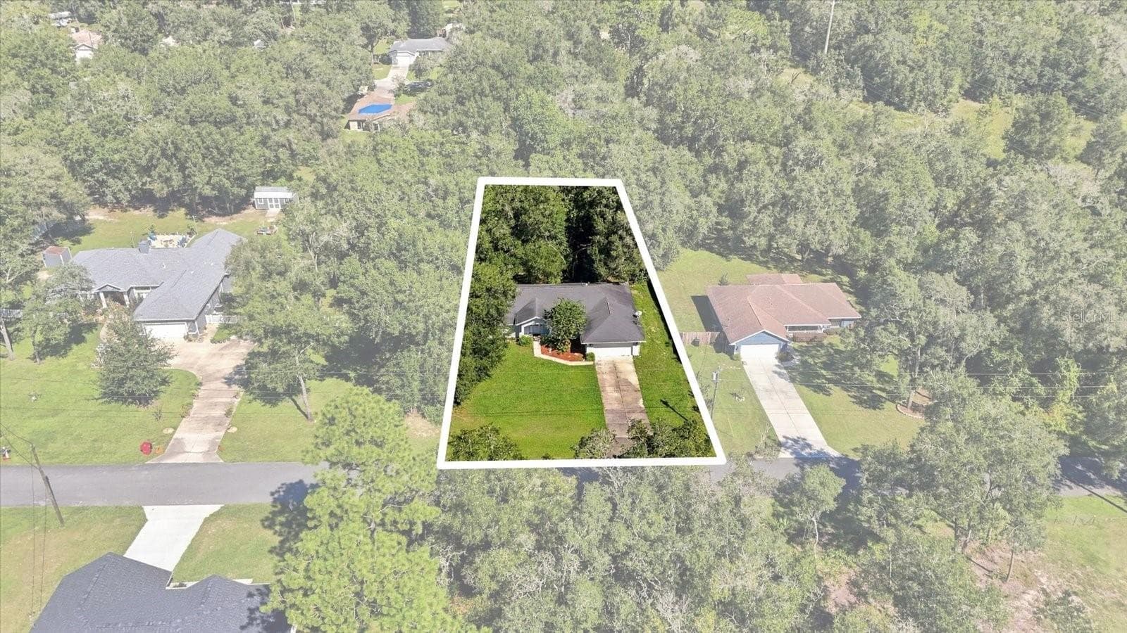 Single Family Residence at 3075 E CROWN DR, INVERNESS, photo 2 of 42