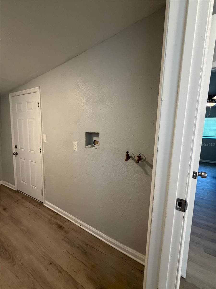Single Family Residence at 2410 18TH AVE S, ST PETERSBURG, photo 17 of 17